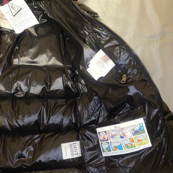 Moncler Jacket - Picture 8 of 8